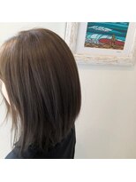 虹 アヌエヌエ(anuenue)&nbsp;30代40代50代大人女性に人気のナチュラルアッシュでこなれ感UP