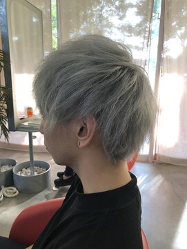 ヘア スパ リゾート リアン(hair spa resort Lien) ホワイトグレーショート