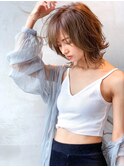 大人かわいい☆小顔前下がりレイヤーボブ×フォギーベージュ