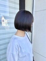 トラップヘアー 切りっぱなし艶ボブ