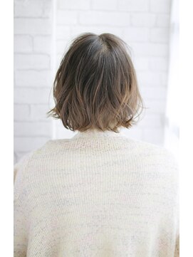 カフープラスエヌ(KAFUU+n) 20代30代40代　主役を張れるリラックスボブ【彦根】
