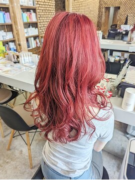 ブリスバイナチュラル(Bliss by Natural) ブリーチカラー/レッド/ダブルカラー/ガーリー/透明感