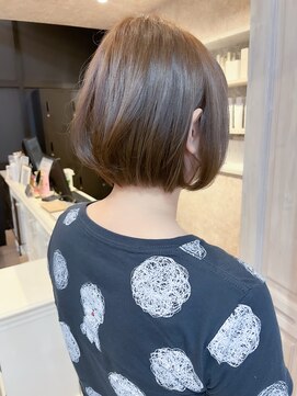 キャアリー(Caary) 福山人気丸みボブショートボブまろみカラーくすみベージュ20代