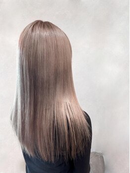 アニー(annie hair design)の写真/Aujuaトリートメント取り扱い★annieの贅沢ケアによって、パサつく季節でも"健康的なうる艶美髪"に◎