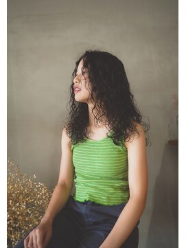 オルティ(OLTI) 《OLTI》スパイラルパーマ