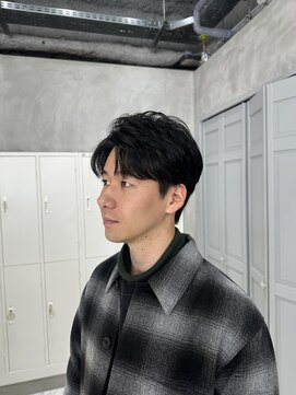 ピノ(pino.) メンズカジュアルセンターパートシースルーバング