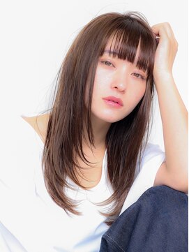 スウド(Swd) ぱっつん前髪レイヤーカット/ウルフ＆フェイスレイヤー