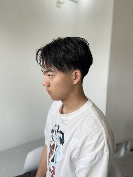 メンズカット バイ ソイクフ(メンズカット by SOY-KUFU) 20代30代40代◎スーツ刈り上げ短髪アップバングスタイル