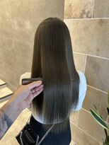 ヴィアンカ 倉敷中央通り店(Vianca)&nbsp;オリーブ/オリーブグレー/グレージュ/ダブルカラー/ブリーチ