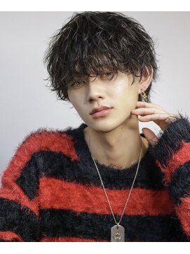 アストラ(ASTRA) MEN’S HAIR/波巻きツイストスパイラル/リバースセンターパート