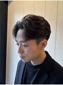 ニュアンスパーマ/毛流れセンターパート韓国風ヘア/ビジネスヘア