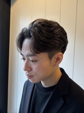 メンズココ 清澄白河店(MENS COCO) ニュアンスパーマ/毛流れセンターパート韓国風ヘア/ビジネスヘア