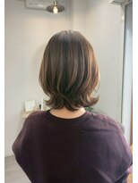 ロッカヘアエジェ(ROCCA hair eje.) クラゲヘアーふんわり質感の外ハネボブミディ