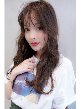 ケイト(kate) kate大宮　フォギーベージュ×ロングウェーブ