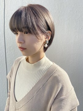 カリシア(CARICIA) ショートヘア