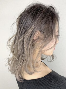 デューヘアー(due hair) ハイライト　バレイヤージュ