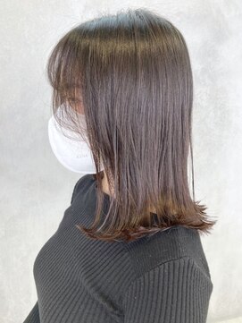 アイティーバイアルバム 下北沢店(IT by ALBUM) 切りっぱなしボブ_アースカラーくびれヘアツートン_ba3625211