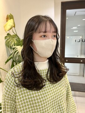 ユーリ(juli) Aラインロングヘア