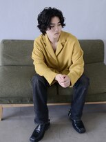 ロアーヘアー オペラオー 折尾店(RAWR hair Opera O)&nbsp;【RAWR】メンズパーマ_センターパートウルフ