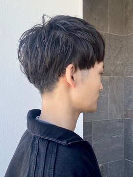 メゾン アヴァロ(Maison Avallo) メンズツーブロックソフトマッシュ