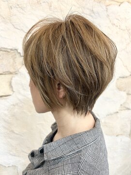 エヌ ヘアー(N-hair) 耳かけショートボブ