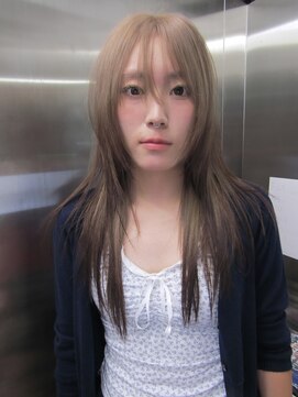 コードプラスリム(CODE+LIM) レイヤーカット/顔周りカット/デザインカラー/ブラウンカラー