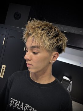 アウル 心斎橋(owl) 金髪×ジェットモヒカン×フェード×men's×短髪×スキン