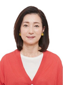 お手入れが楽◎軽さのあるミディアムヘア