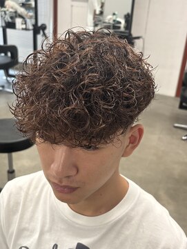 フライ 東通り店(Frei) ブラウンカラー外国人風スペインカール