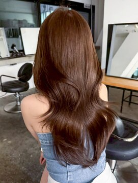 顔周りレイヤーおくれ毛フェイスフレーミング韓国ヘア_ba561452