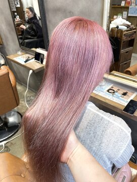 ブリーチ２回ピンクベージュダブルカラー