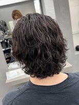 オーバルバイアピッシュ(OVARL by apish) フェザーパーマシャドウパーマニュアンスパーマカルマパーマ原宿