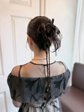 アロマ ヘアー ルーム 新宿3号店(AROMA hair room) ヘアセット/結婚式/推し活/カチモリ/和装/くるみちゃんヘア
