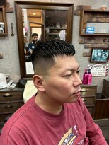 アールズ ヘア(R's hair)&nbsp;MEN’S HAIR/サーフカール/刈り上げセンターパート/印西