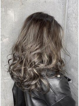 ロダット 横浜(LODAT by little) イルミナサファリ×ハイライト【LODAT横浜】