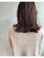 キチ(kichi.)&nbsp;[kichi.] ミディアムロブ×ピンクアッシュ