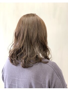 トップヘアー 中庄店(TOP HAIR fuapua) 大人のオリーブベージュカラ【りり】