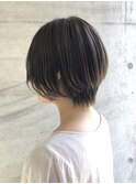 前下がりボブ/ショートボブ/グレージュカラー/ハイライト