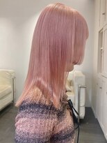 ベレーザ 渋谷(BELEZA)&nbsp;5746シルキーグレーベージュベビーピンク艶髪ハイトーンカラー