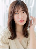 透明感ピンクブラウン外ハネロブくびれカールa越谷20代30代40代