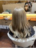 ブリーチ ミルクティーベージュ