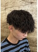 刈り上げツーブロックツイストスパイラルパーマメンズマッシュ