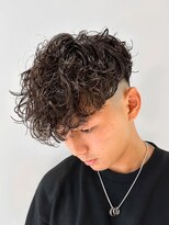 ルーシー 渋谷(LUCEY)&nbsp;スペインカールハイライトスパイラルパーマフェード極道パーマ