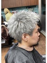 ドアベルメンズ(Door Bell Men’s)&nbsp;メンズハイトーンカラー×シルバーカラー×スパイキーショート