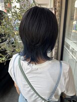 ヘネン(Hennenn)&nbsp;ウルフカット×インナーカラー♪