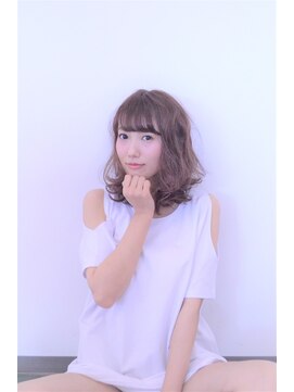 ハピア(HAPPIA) ふわっとカールミディ