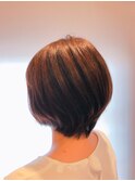 ショートボブ