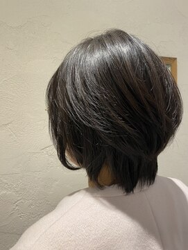 ヘアリゾート バルボア アイランド(hair resort Balboa Island) 【Balboa Island 池袋】20代、30代オススメ！スッキリショート