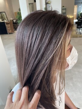 フラム ヘアデザイナーズ(FuLAM Hair designers*) フェイスフレーミング