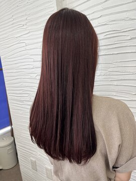 グロウトヨサキワン(GLOW TOYOSAKI ONE) 秋のワインレッドカラー